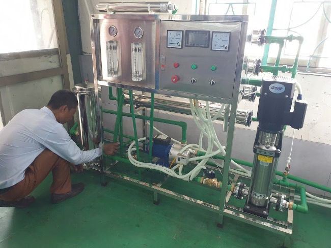 Hệ thống lọc nước Deion 1000lit - Công ty Cominlub